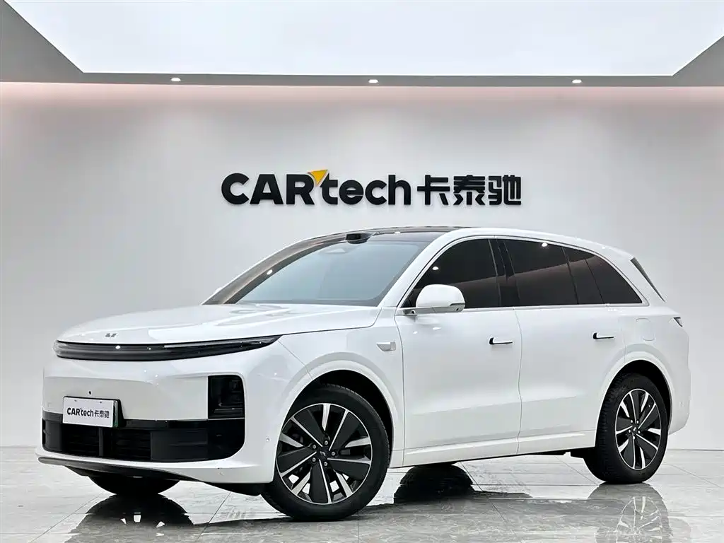 Li Auto Li L6 2025