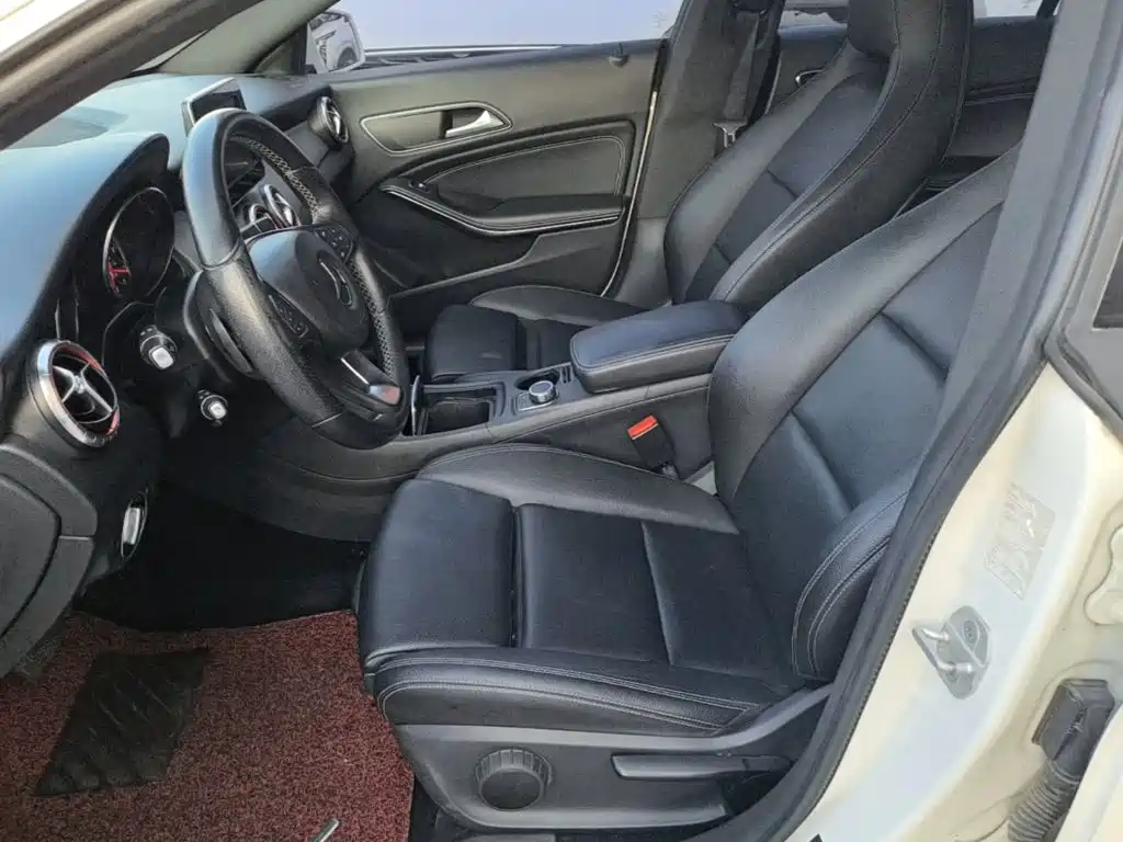 Mercedes-Benz CLA (Import) — миниатюра 15