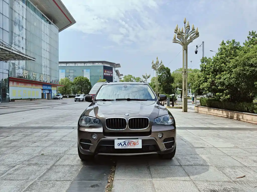 BMW X5 (Import) — миниатюра 2