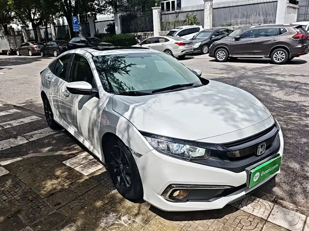 Honda Civic — миниатюра 4