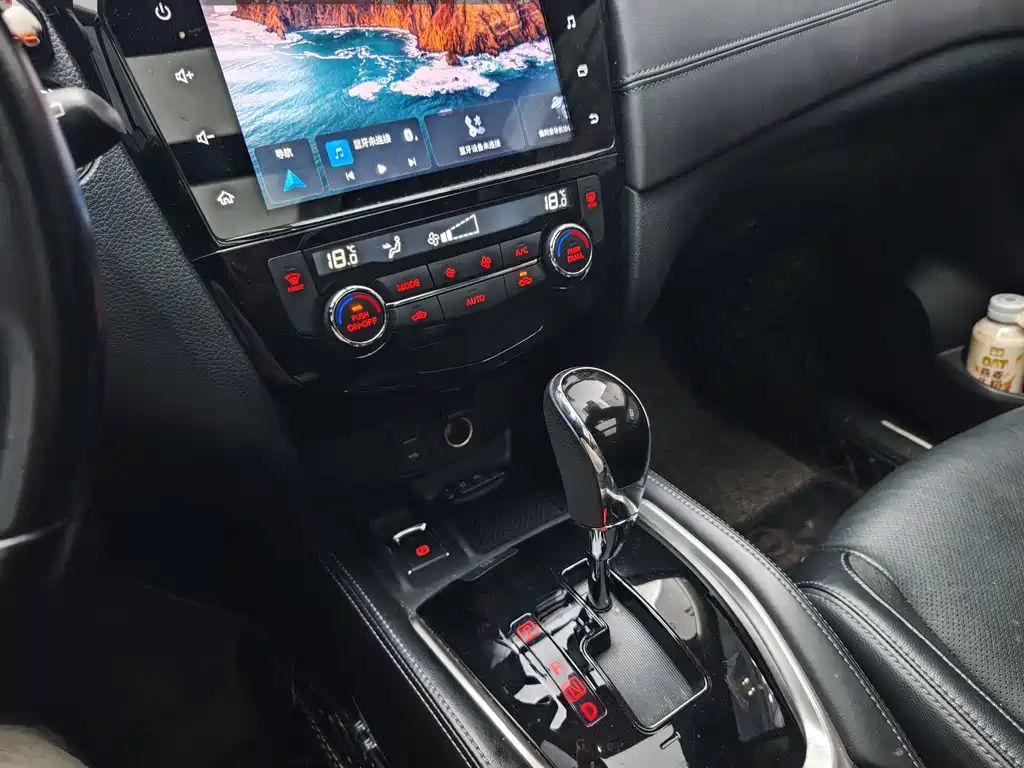 Nissan X-Trail — миниатюра 15