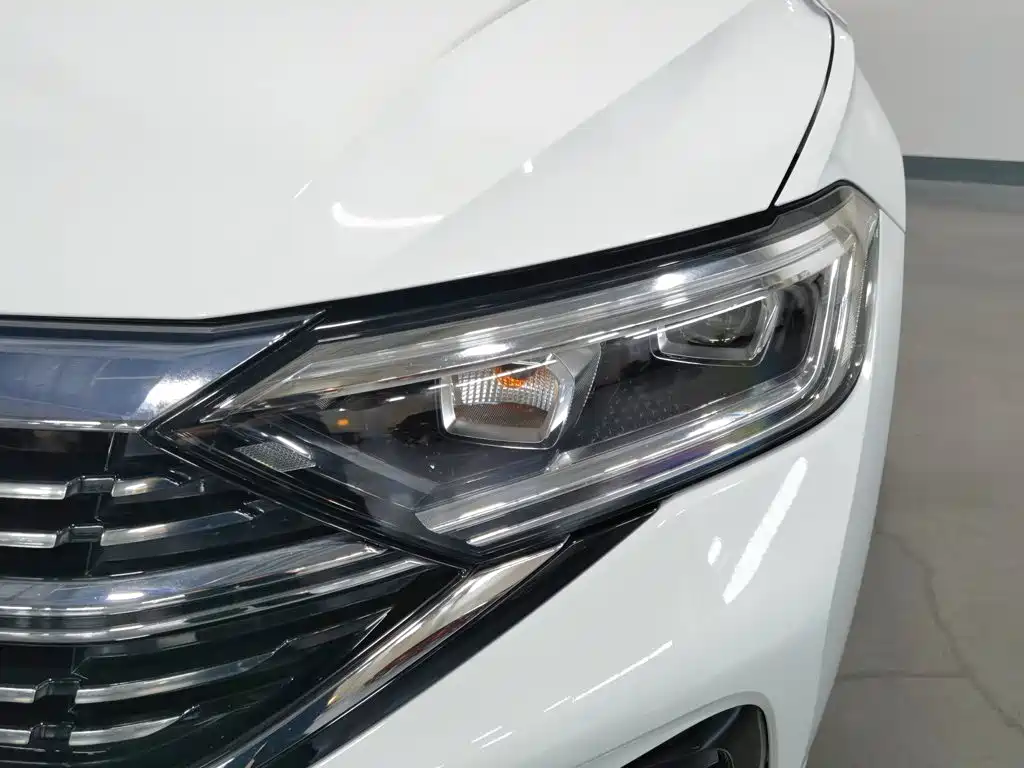 Volkswagen Sagitar — миниатюра 7