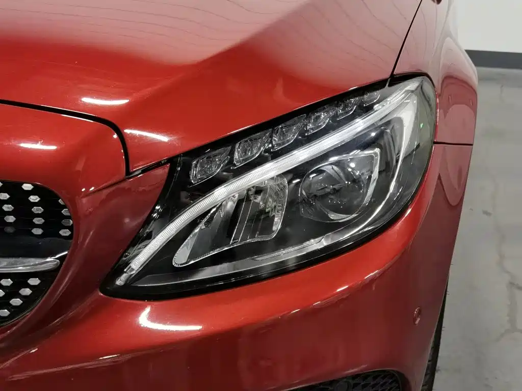 Mercedes-Benz C-Class — миниатюра 7