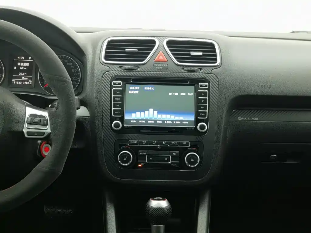 Volkswagen Scirocco — миниатюра 12