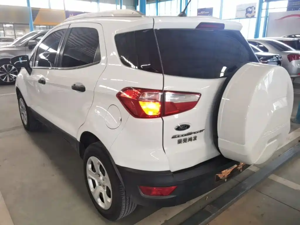 Ford Ecosport — миниатюра 5