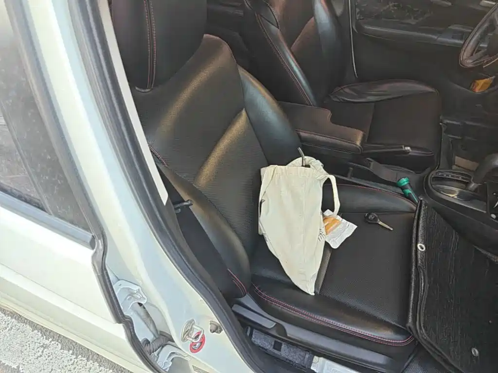 Honda Fit — миниатюра 25