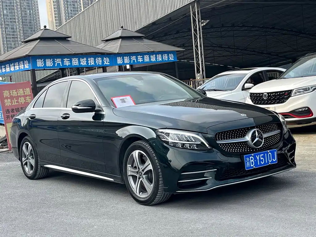 Mercedes-Benz C-Class — миниатюра 3