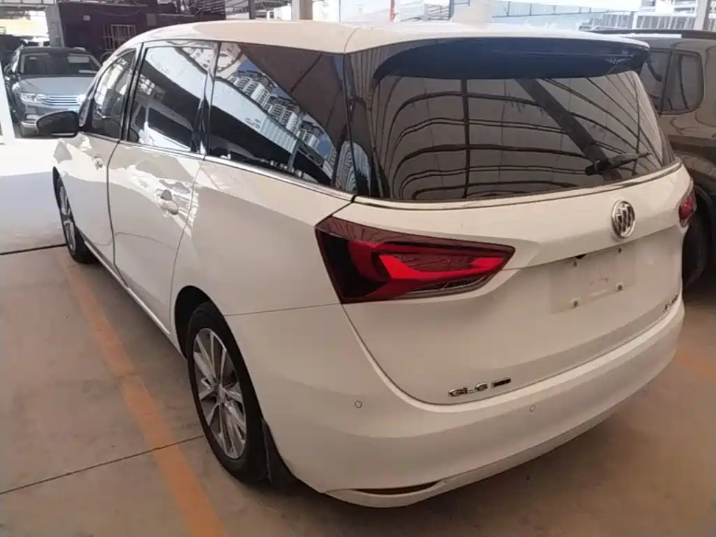 Buick GL6 — миниатюра 5