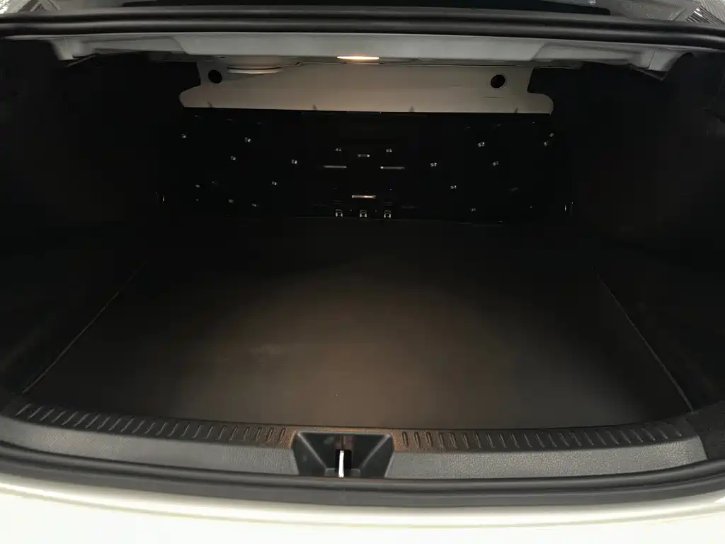Mercedes-Benz A-Class — миниатюра 12