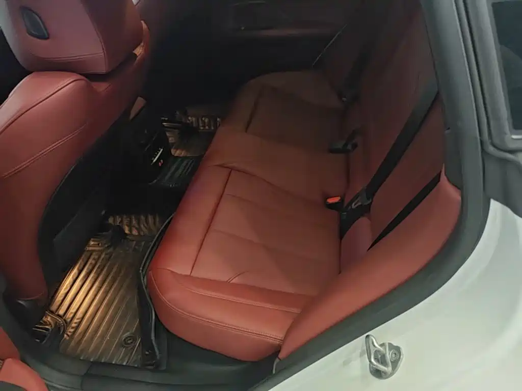 BMW 4 Series — миниатюра 17