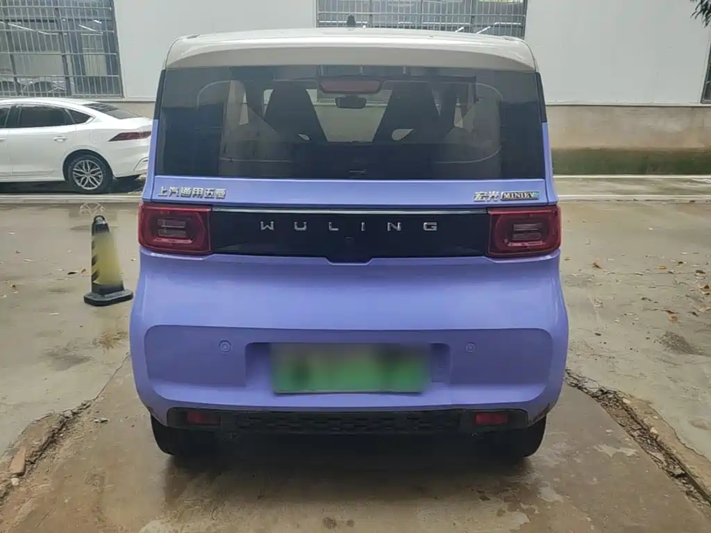 Wuling MINIEV — миниатюра 6
