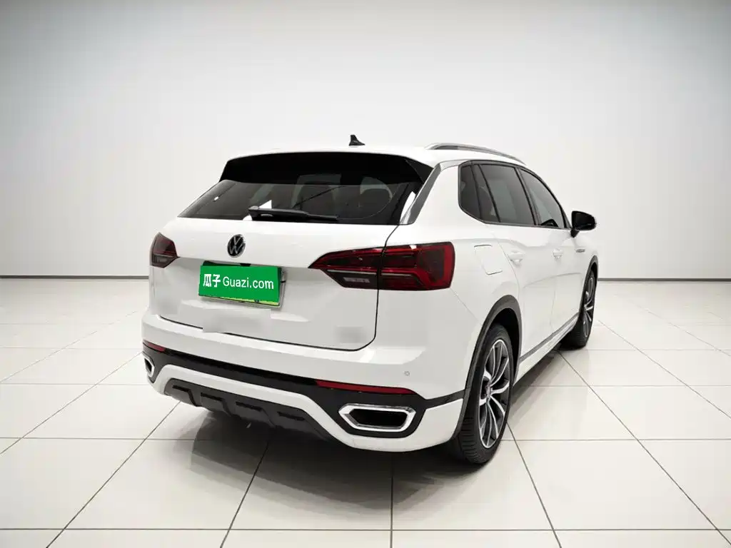Volkswagen Tayron GTE — миниатюра 6