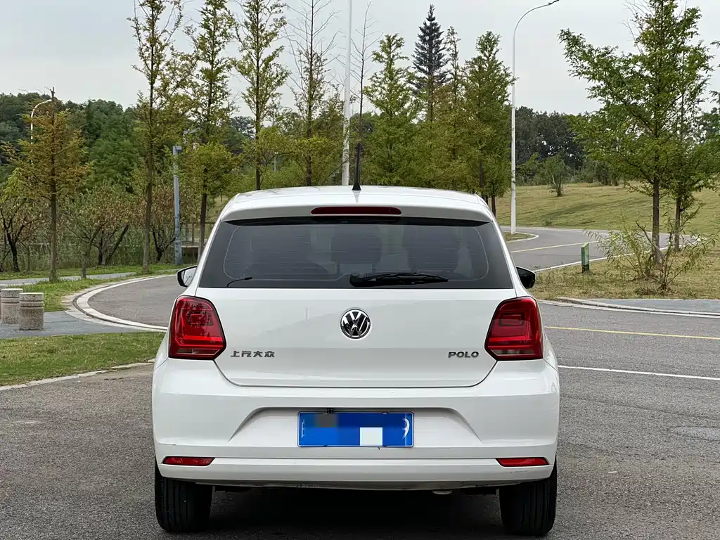 Volkswagen Polo — миниатюра 6