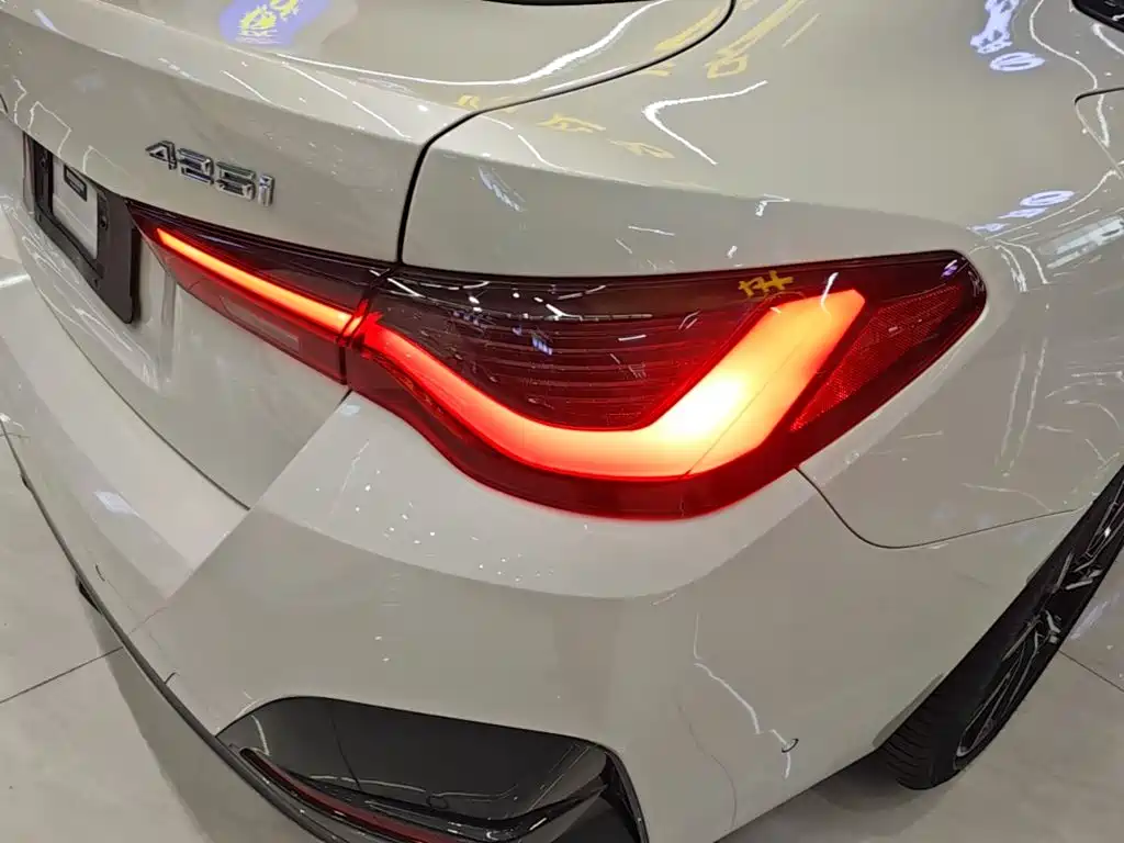 BMW 4 Series — миниатюра 8