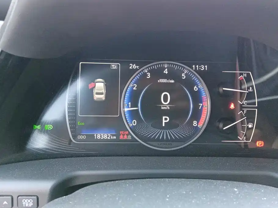 Lexus ES — миниатюра 14