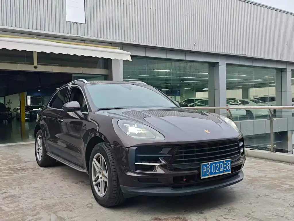 Porsche Macan — миниатюра 9