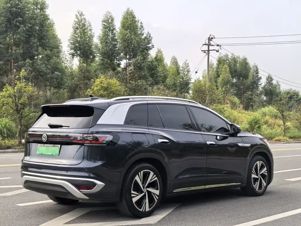 Volkswagen ID.6 Crozz — миниатюра 6