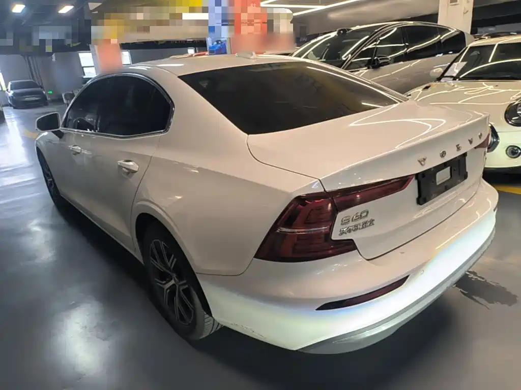 Volvo S60 — миниатюра 5