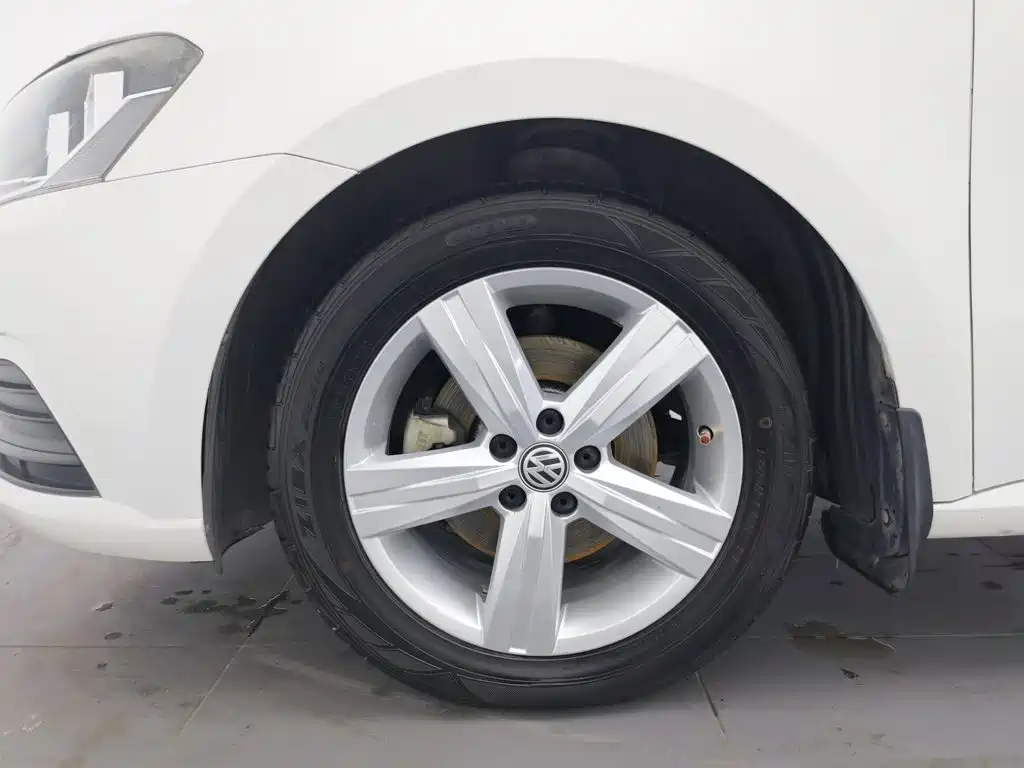 Volkswagen Lavida — миниатюра 17