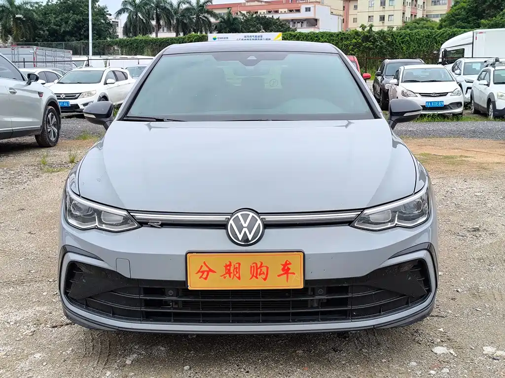 Купить Volkswagen Golf