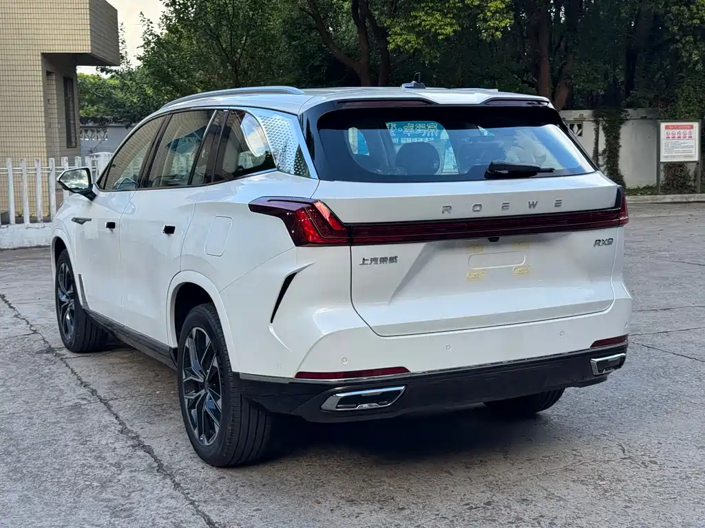 Roewe RX9 — миниатюра 18