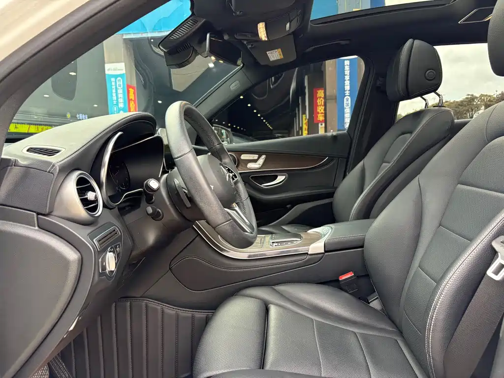 Mercedes-Benz GLC 2020 GLC 300 L 4MATIC