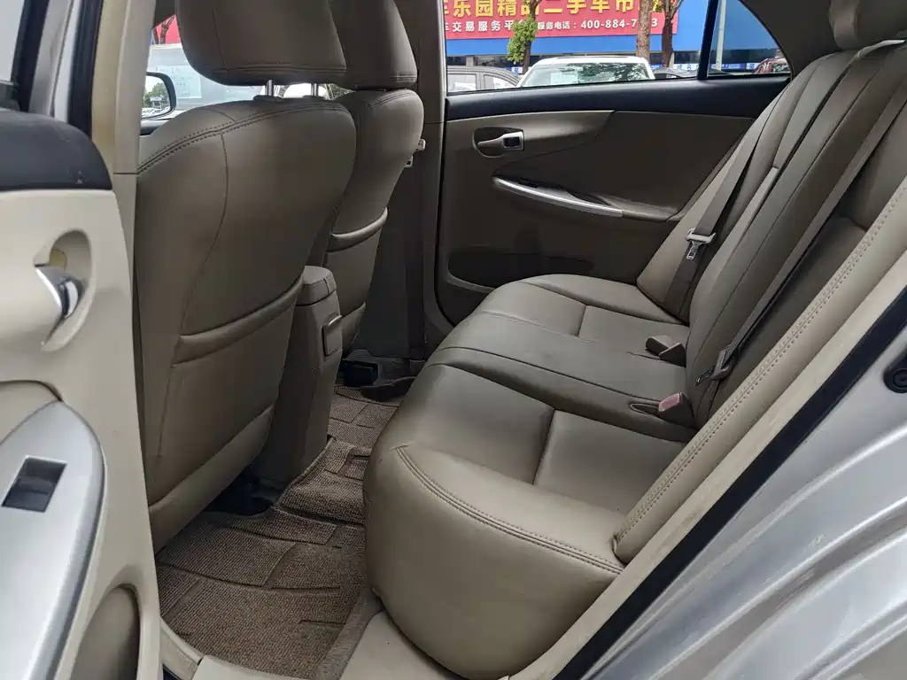 Toyota Corolla 2011 1.6L AT GL