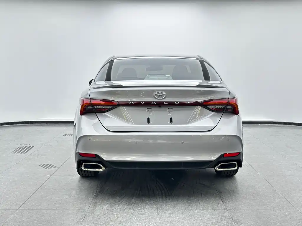 Toyota Avalon 2019 2.5L V