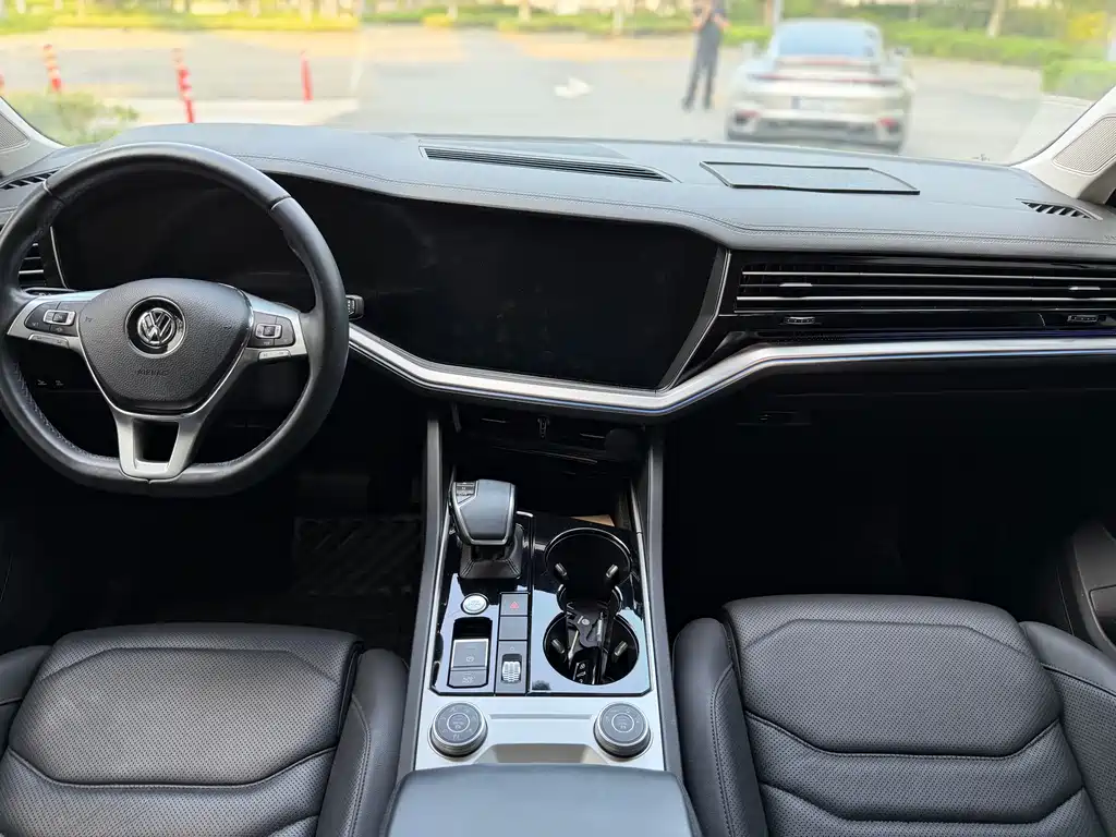 Volkswagen Touareg 2019 2.0TSI VI
