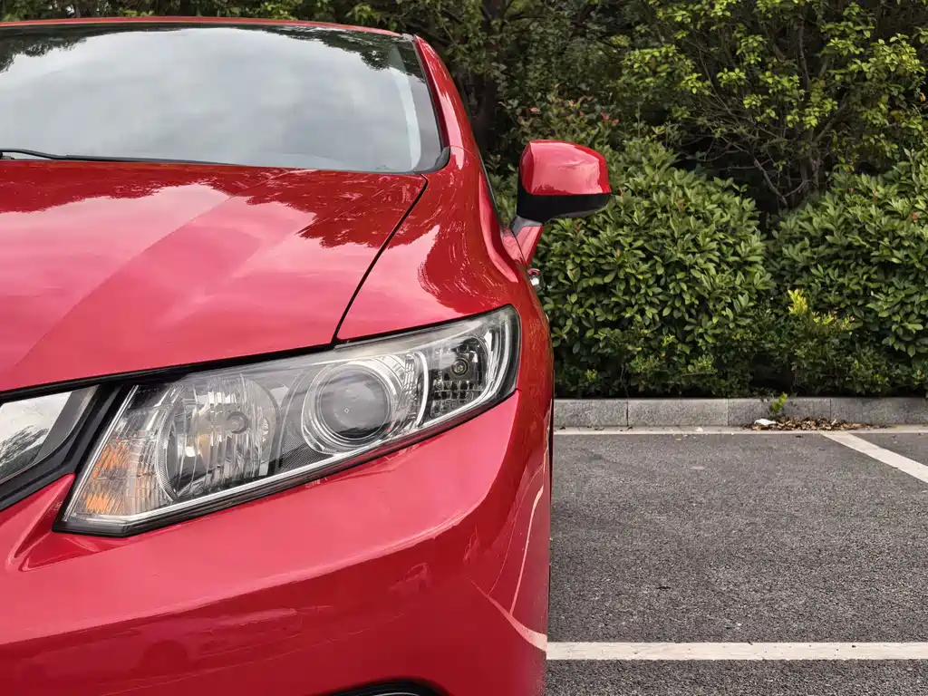 Honda Civic — миниатюра 8