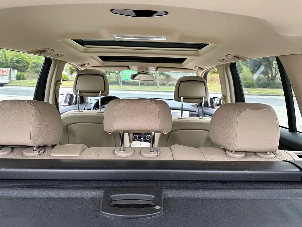 Mercedes-Benz GLK 2010 GLK 300 4MATIC Fashion