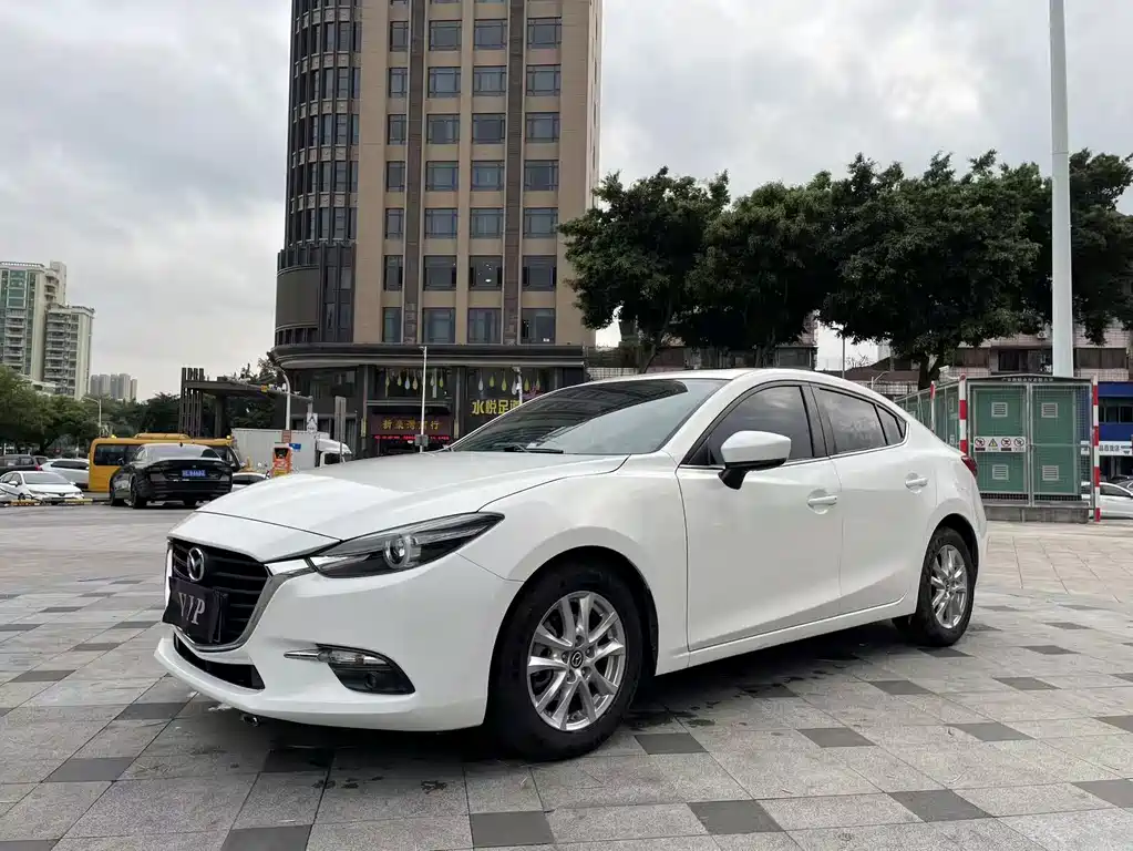 Mazda 3 Axela 2019