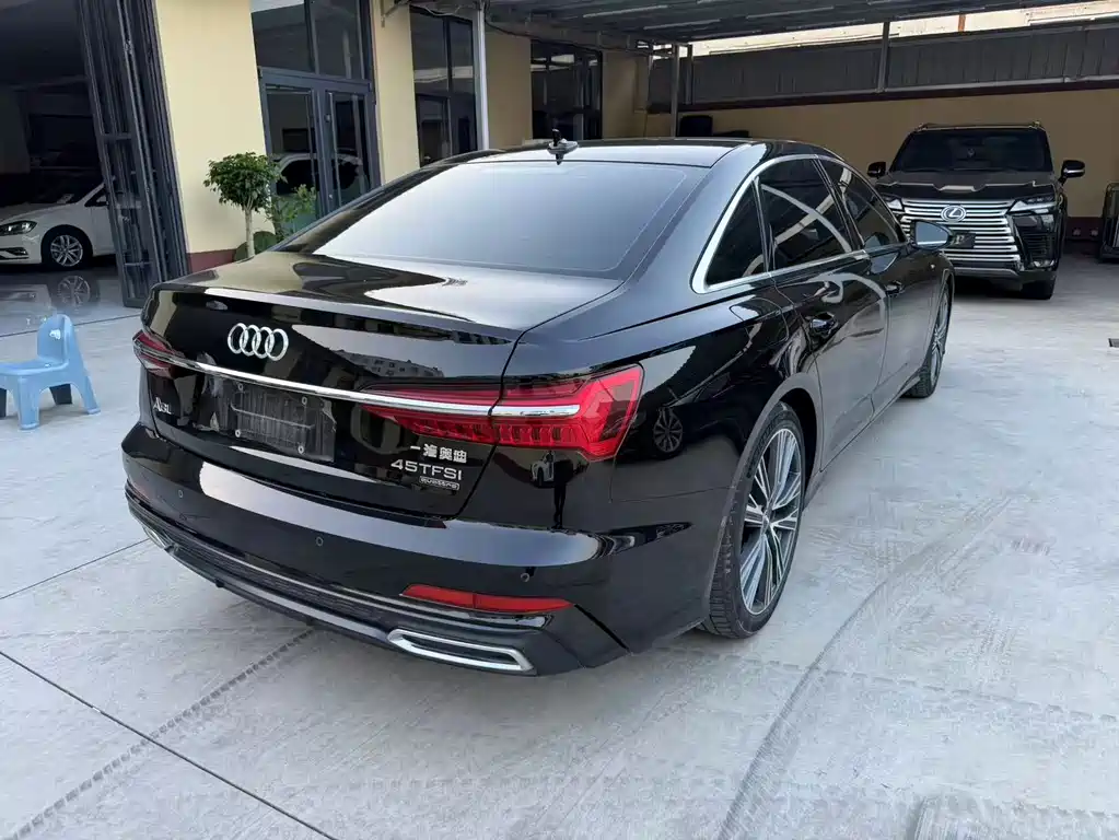 Audi A6L — миниатюра 8