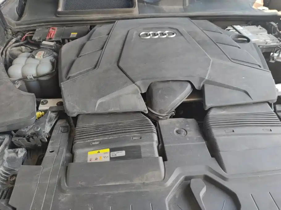 Audi Q8 — миниатюра 10