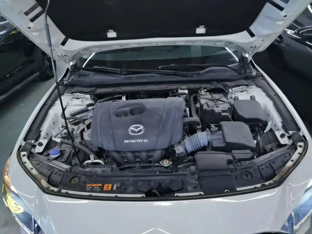 Mazda 3 Axela — миниатюра 20
