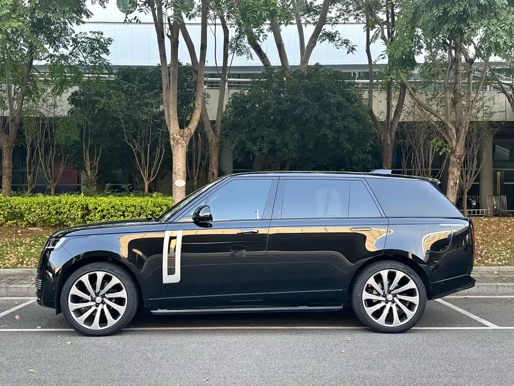 Land Rover Range Rover — миниатюра 4