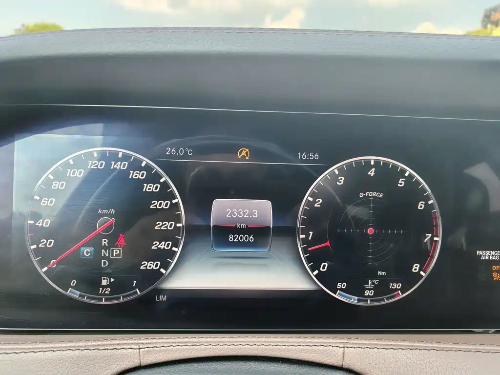 Mercedes-Benz S-Class — миниатюра 17