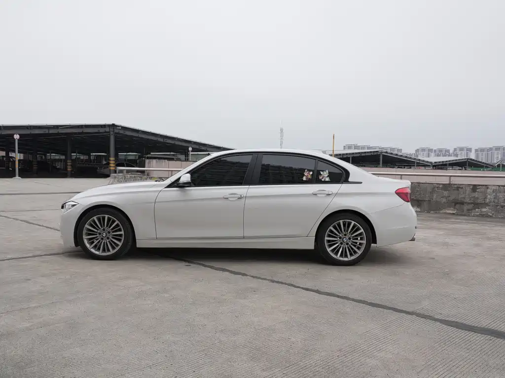 BMW 3 Series — миниатюра 2