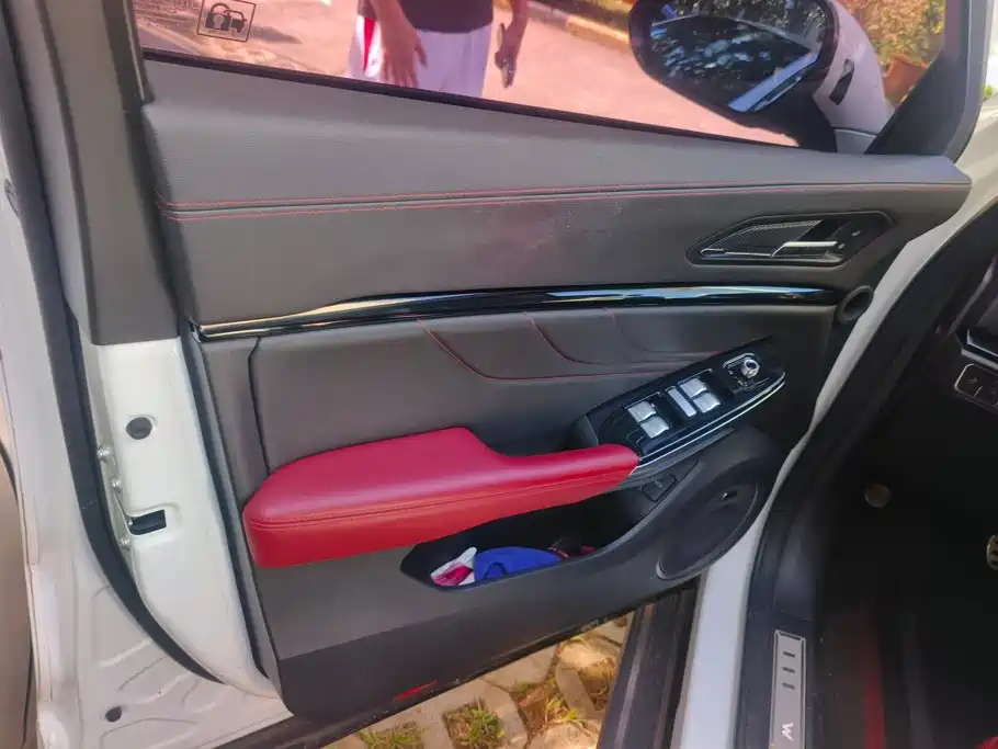 Wey Wey VV5 — миниатюра 7