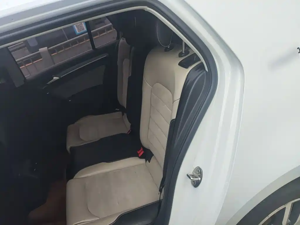 Volkswagen Golf — миниатюра 15