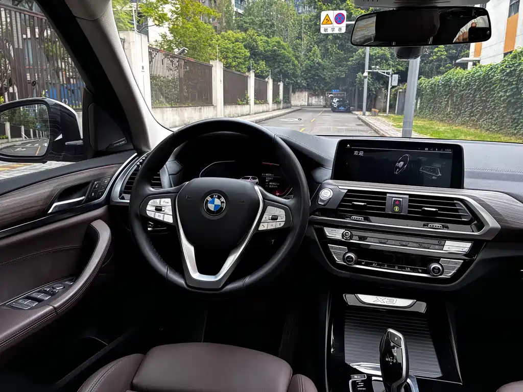 BMW X3 — миниатюра 18