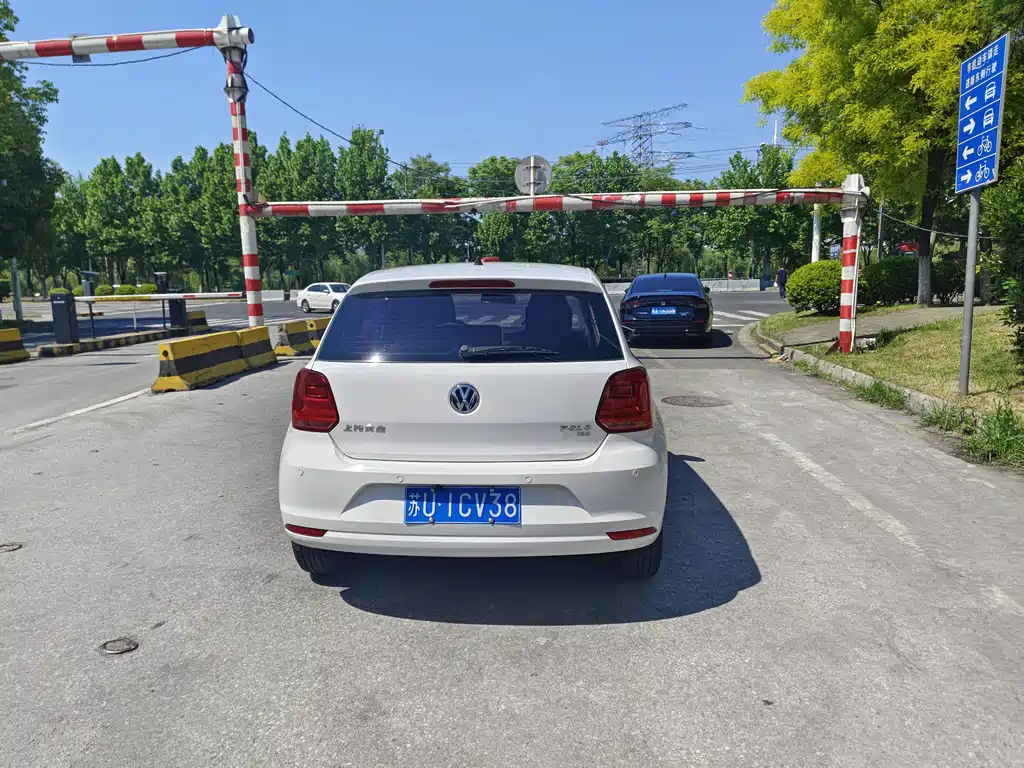 Volkswagen Polo — миниатюра 4
