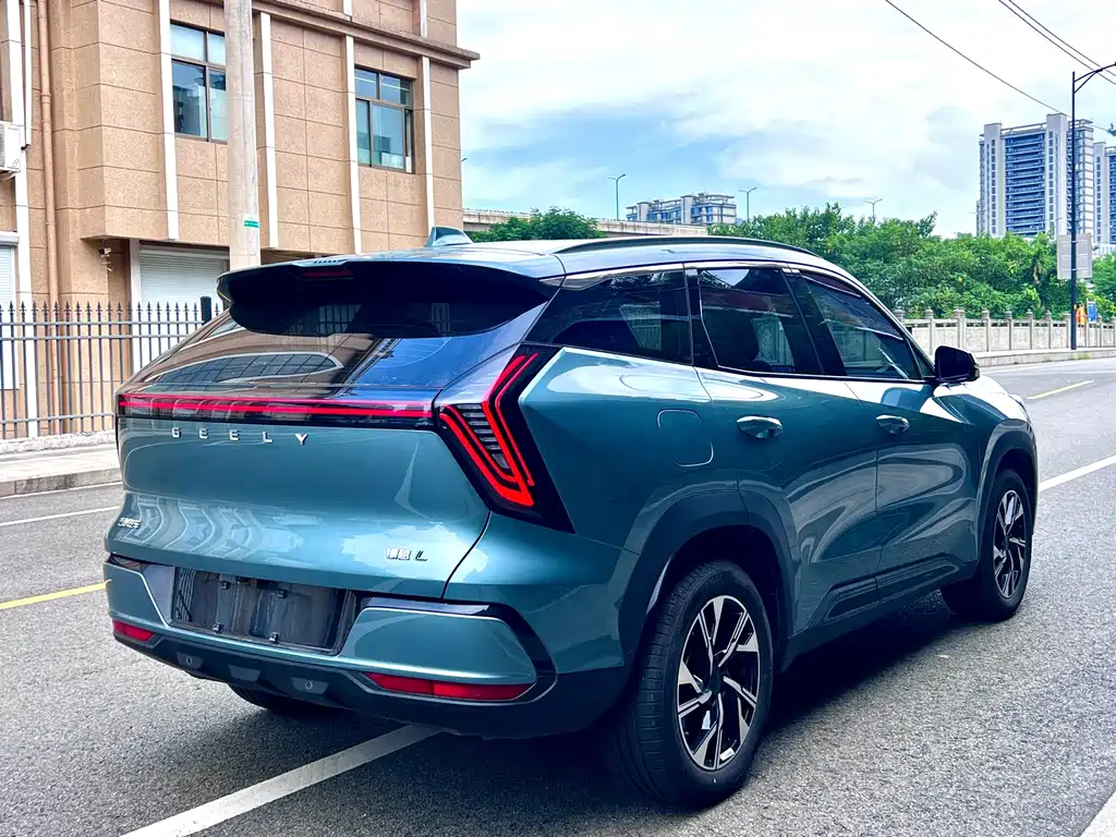 Geely Boyue L — миниатюра 6