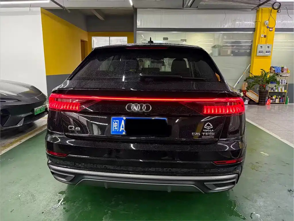 Audi Q8 — миниатюра 10