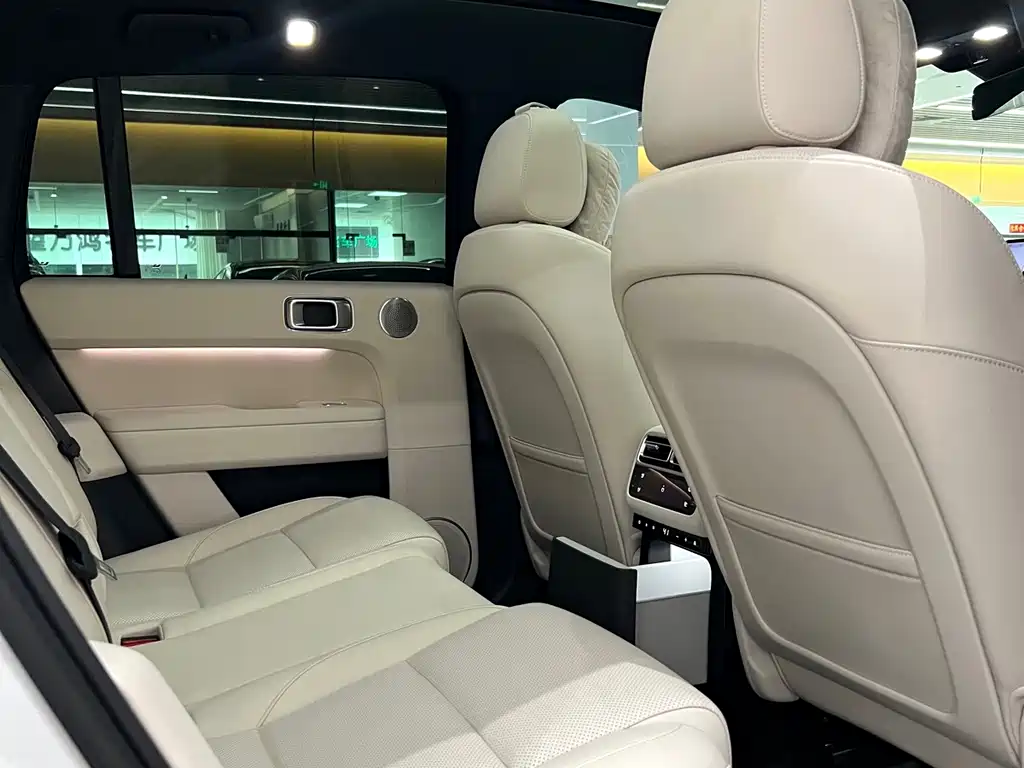 Li Auto Li L6 — миниатюра 10
