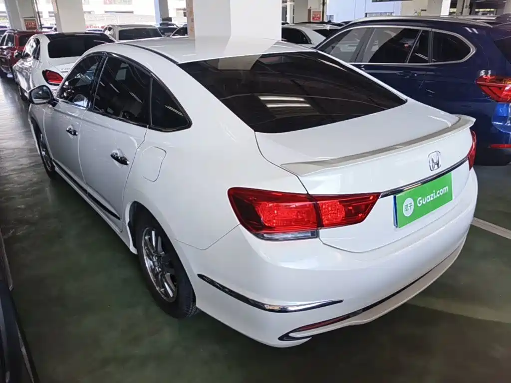 Honda Spirior — миниатюра 5