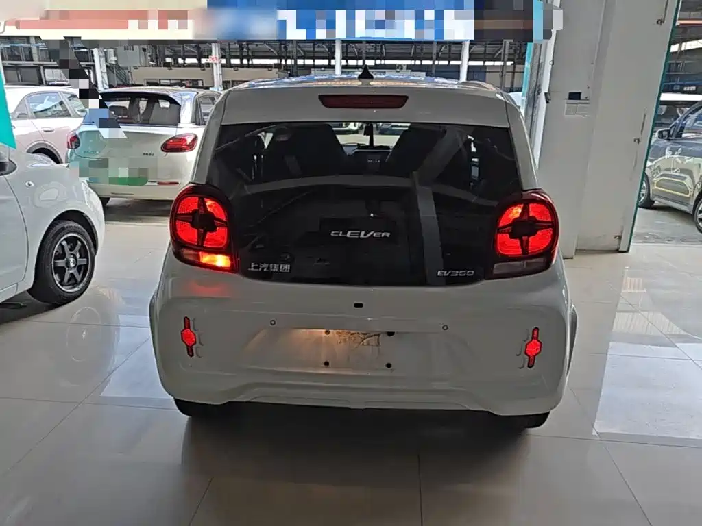 Roewe Clever — миниатюра 6