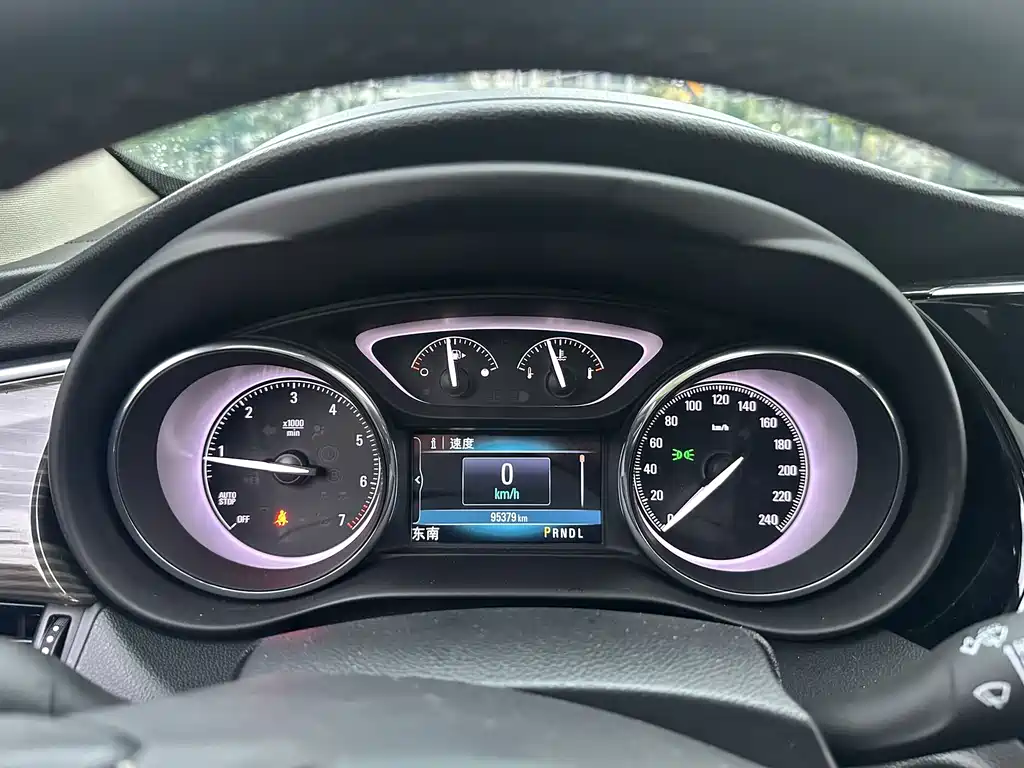 Buick Envision Plus — миниатюра 18