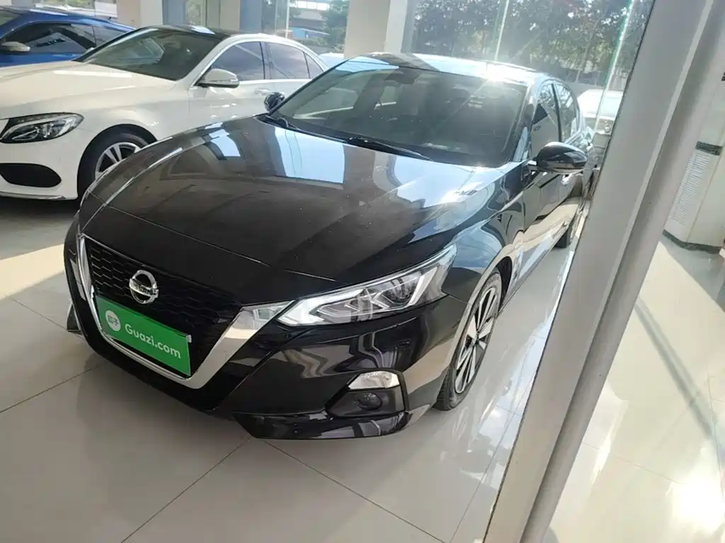 Nissan Teana — миниатюра 2