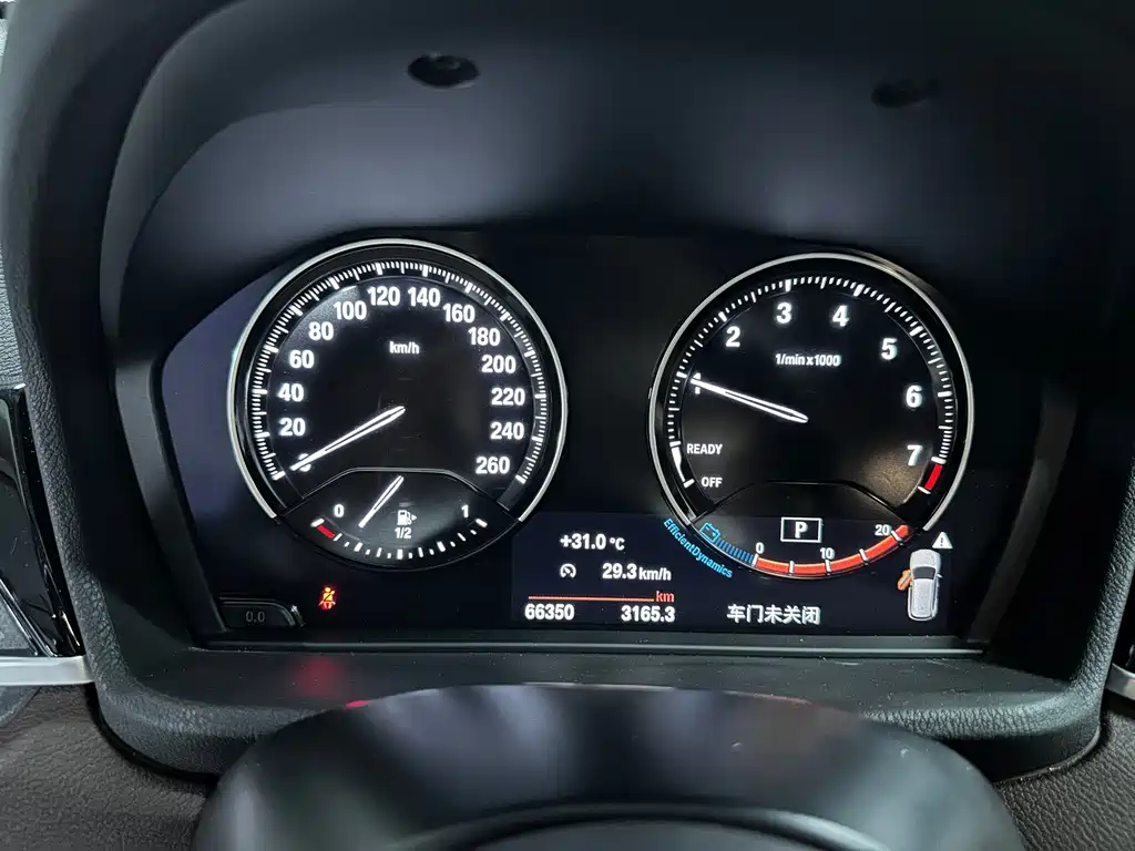 BMW X1 — миниатюра 10